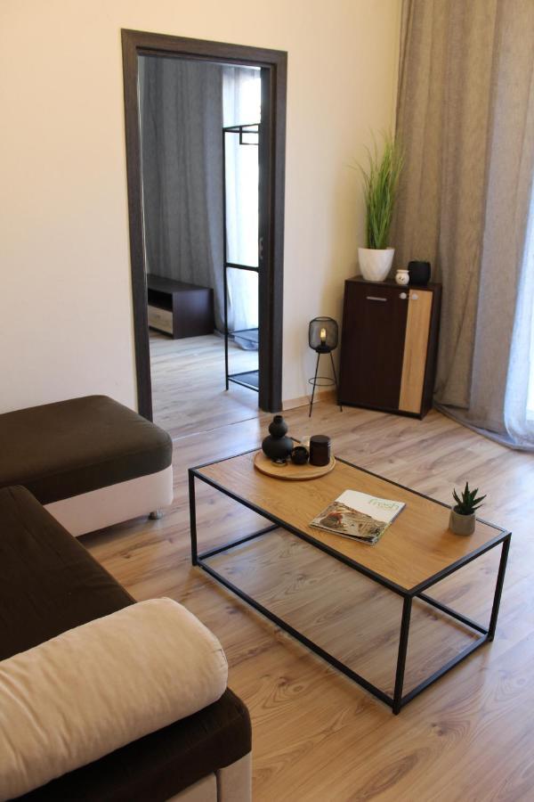 Charcoal Thirteen Apartment Kavála ภายนอก รูปภาพ