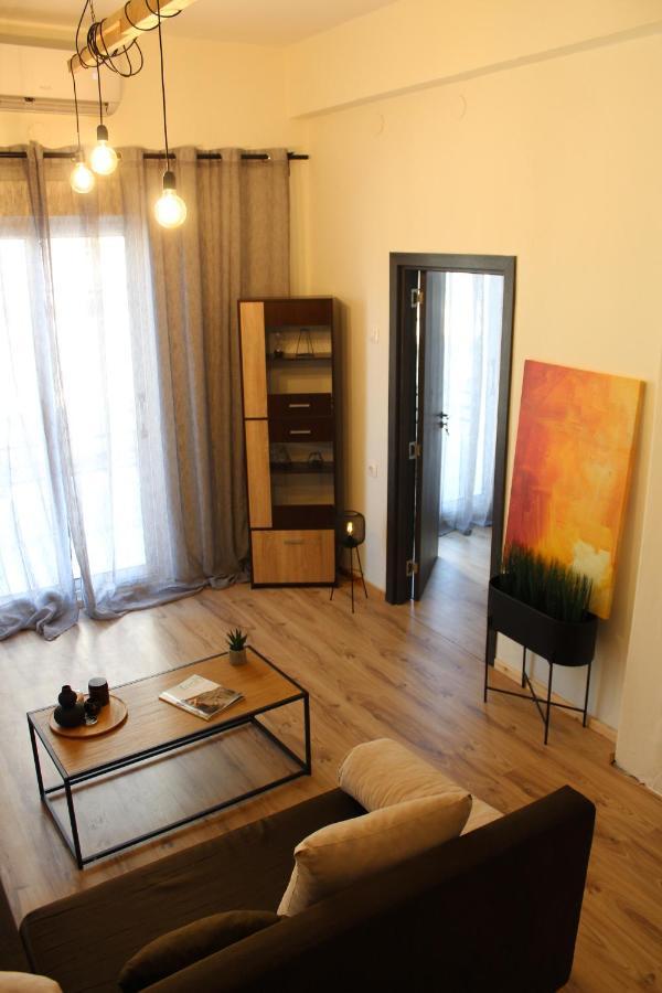 Charcoal Thirteen Apartment Kavála ภายนอก รูปภาพ