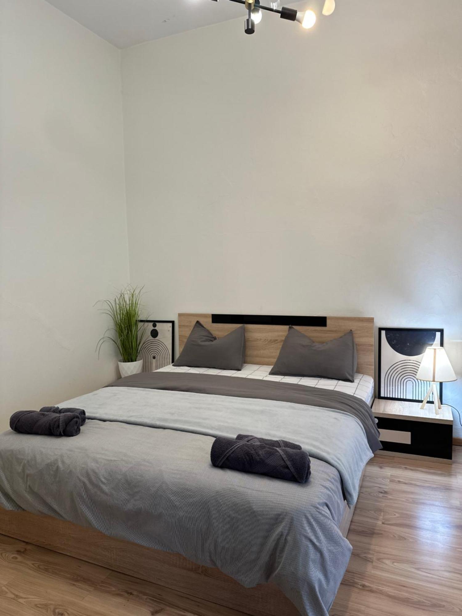 Charcoal Thirteen Apartment Kavála ภายนอก รูปภาพ